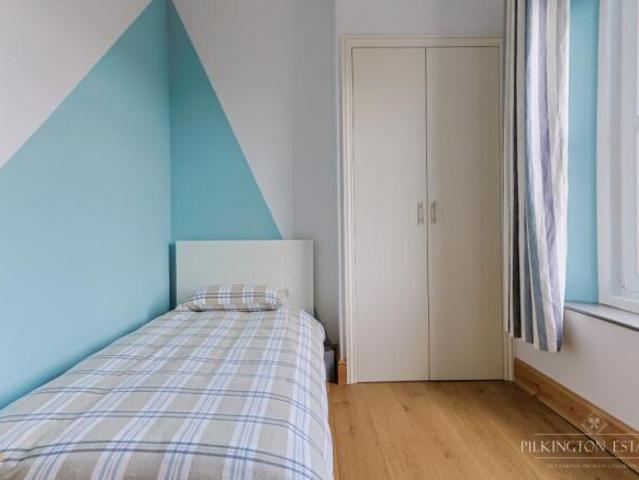 Maisonette for sale in Mount Wise