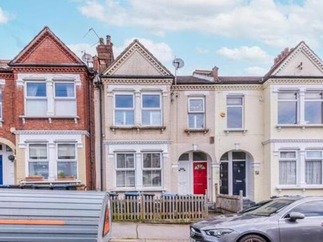 House for sale in London Borough of Croydon, Thornton Heath