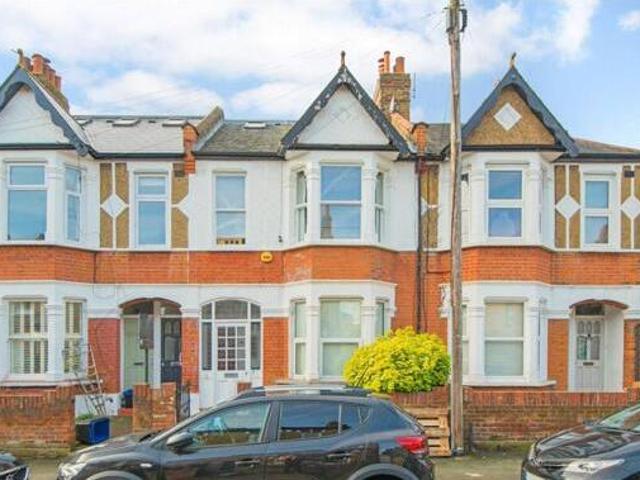 House for sale in Twickenham, Greater London