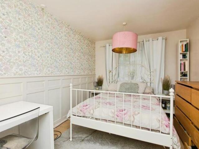 Maisonette for sale in East Midlands