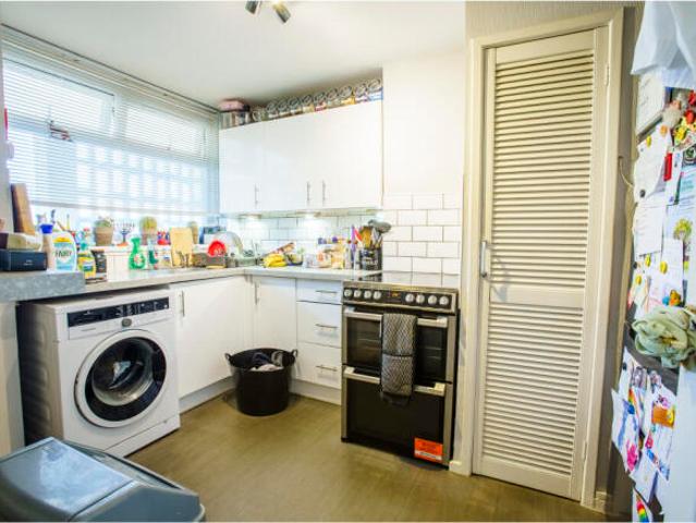 Maisonette for sale in Mount Wise