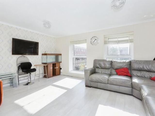 Maisonette for sale in Highfields, Old Wharf