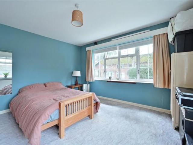 Maisonette for sale in Five Acres, Hertfordshire