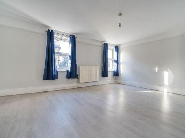 House for rent in London Borough of Lewisham, Blackheath