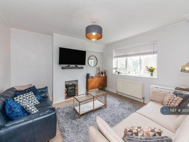 House for rent in North Watford, Watford