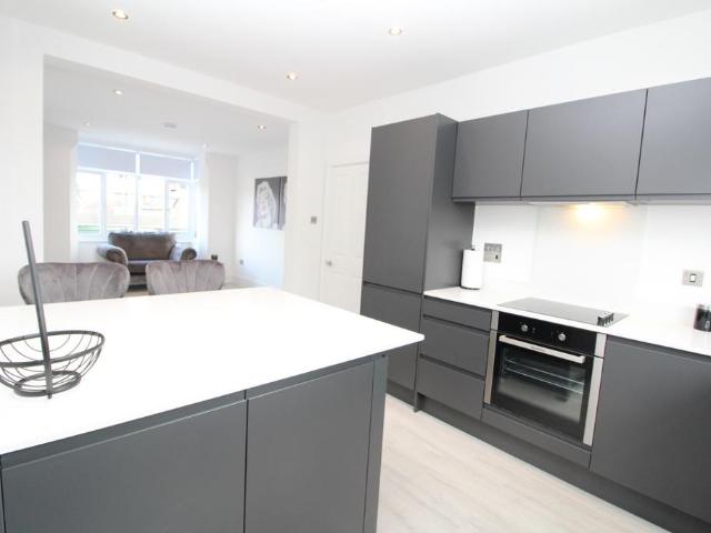 Flat for rent in West Wickham, Greater London