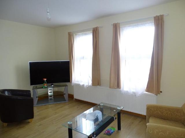 House for rent in London Borough of Ealing, Greater London