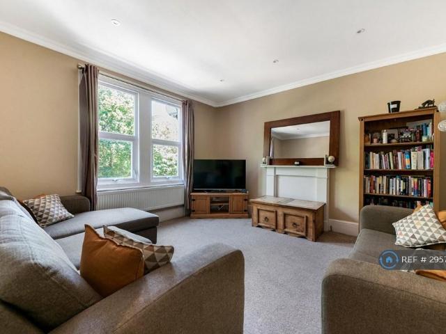 Flat for rent in London Borough of Croydon, Selhurst