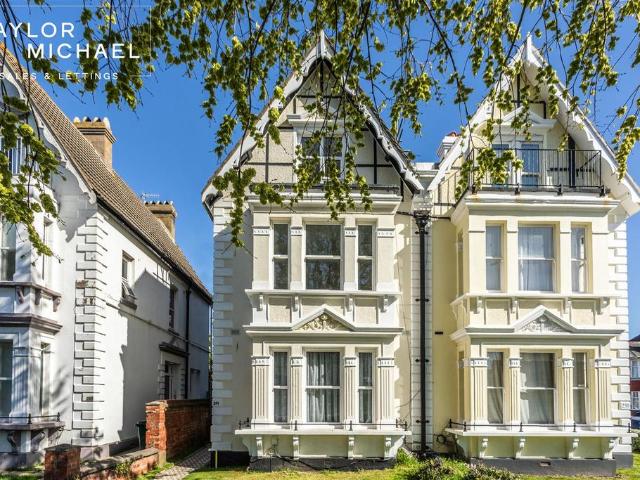 Flat for rent in Hangleton