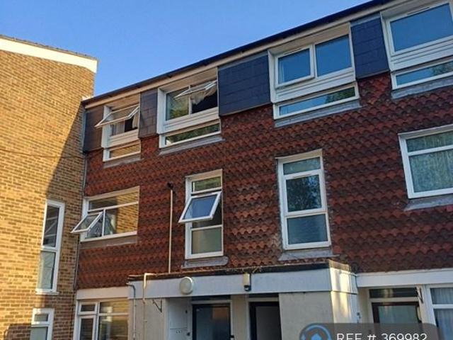Flat for rent in North Horsham, Horsham