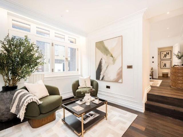 House for rent in Mayfair, Greater London