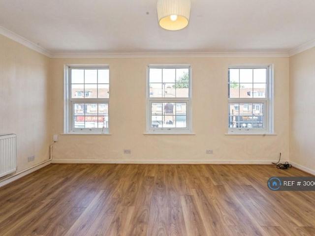 House for rent in Eastcote, Greater London