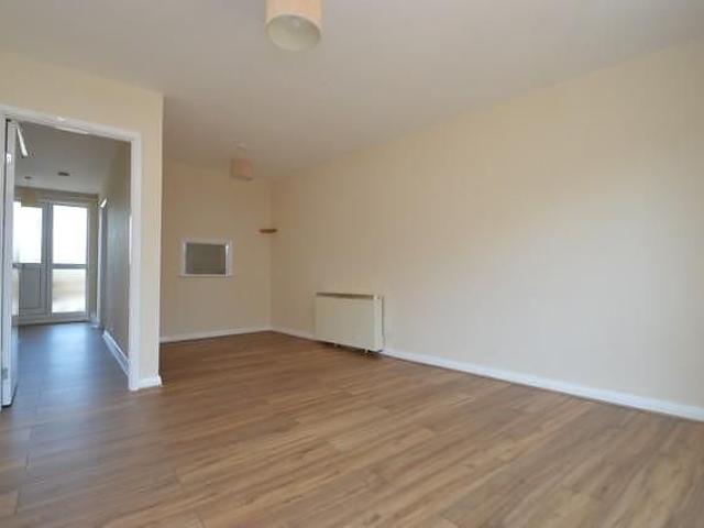 House for rent in Holloway Hill, Fole
