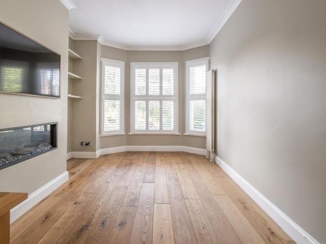 House for rent in London Borough of Merton, Collier's Wood