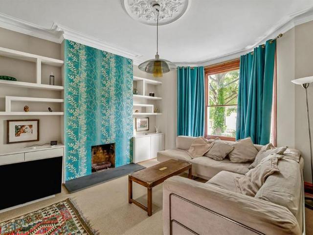 House for rent in London Borough of Hammersmith and Fulham, Greater London