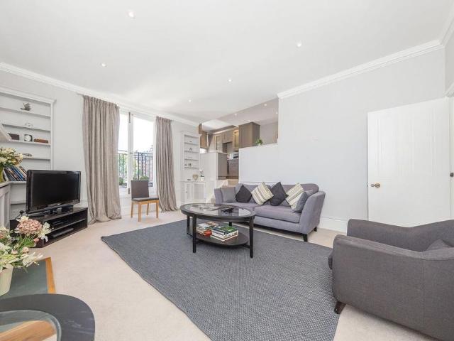 House for rent in Chelsea, Greater London