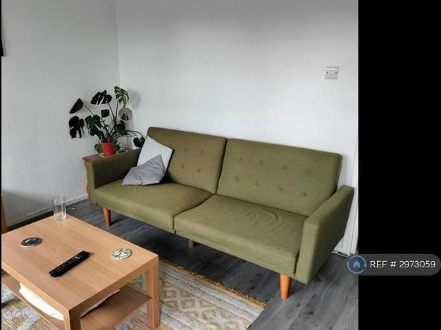 House for rent in Bromley-by-Bow, Bow