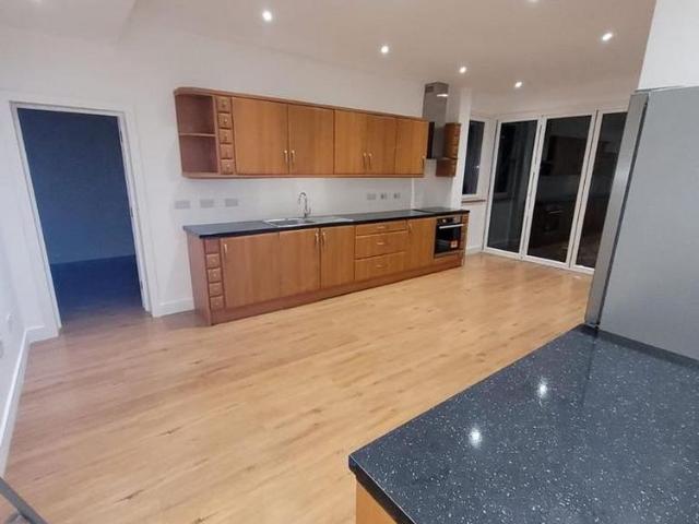 House for rent in Wealdstone, Greater London