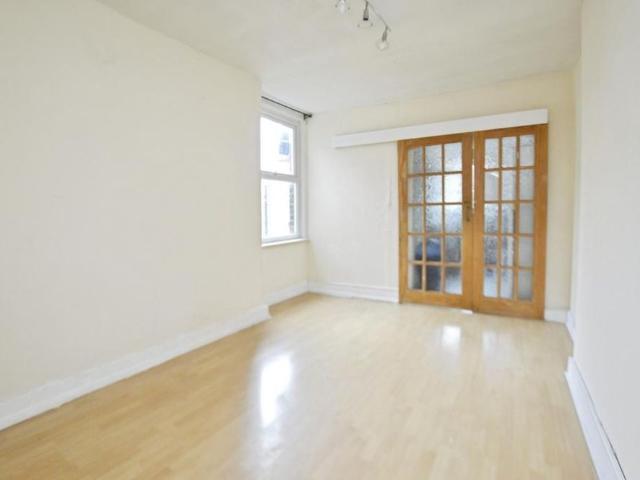 House for rent in London Borough of Newham, Greater London