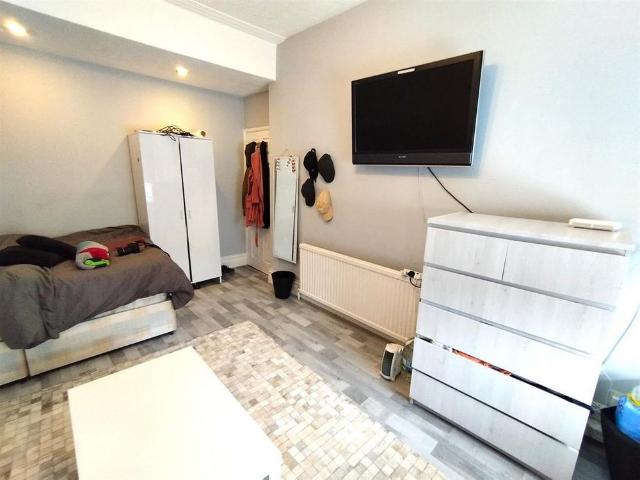 House for rent in Finsbury Park, Greater London
