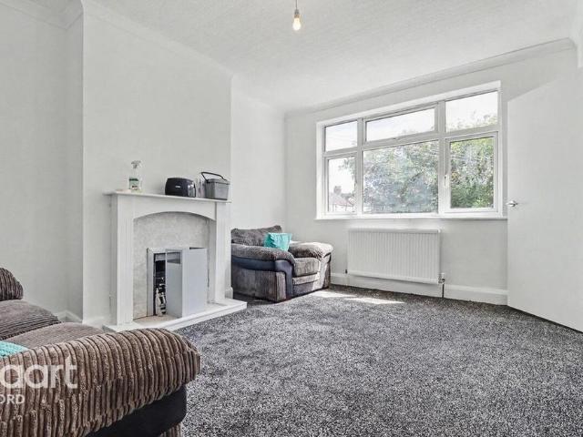 House for rent in Gants Hill, Greater London
