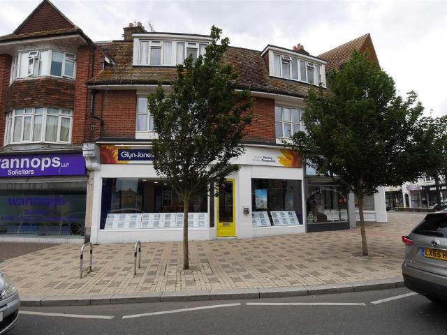 Flat for rent in Clapham, West Sussex