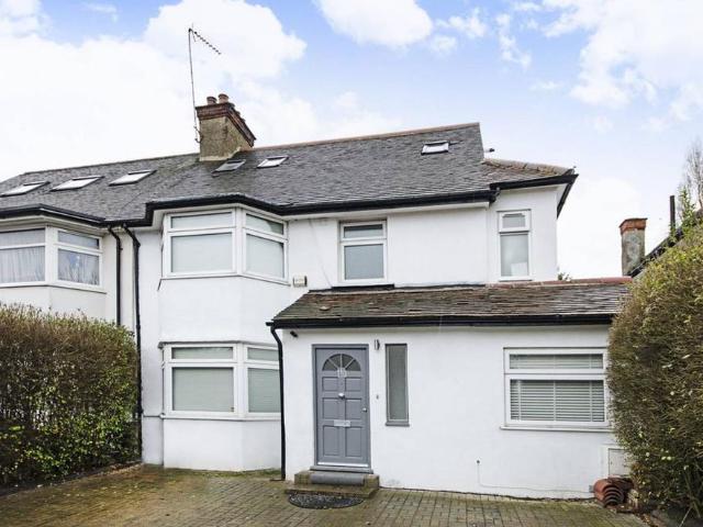 House for rent in Golders Green, Isle Of Man