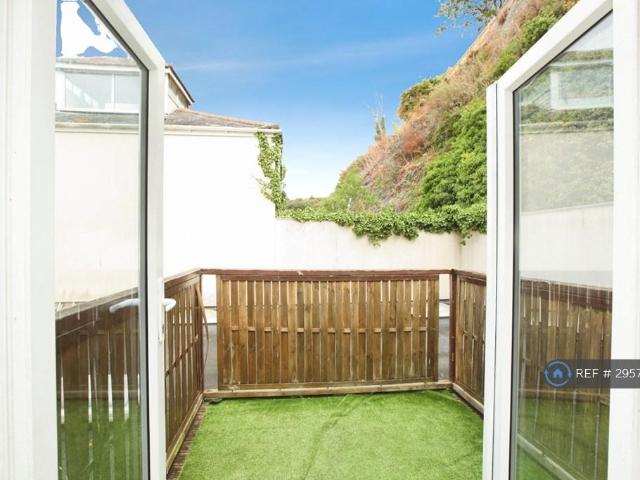 Flat for rent in Ellacombe, Babbacombe