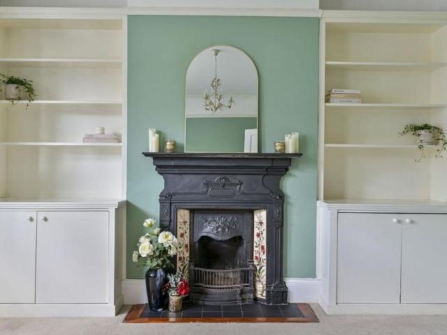 House for rent in London Borough of Merton, Raynes Park