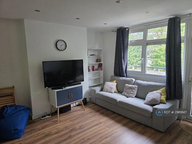Flat for rent in Holloway, Greater London