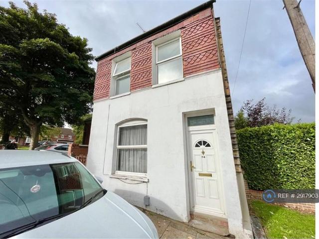 Flat for rent in Spring Park, Luton
