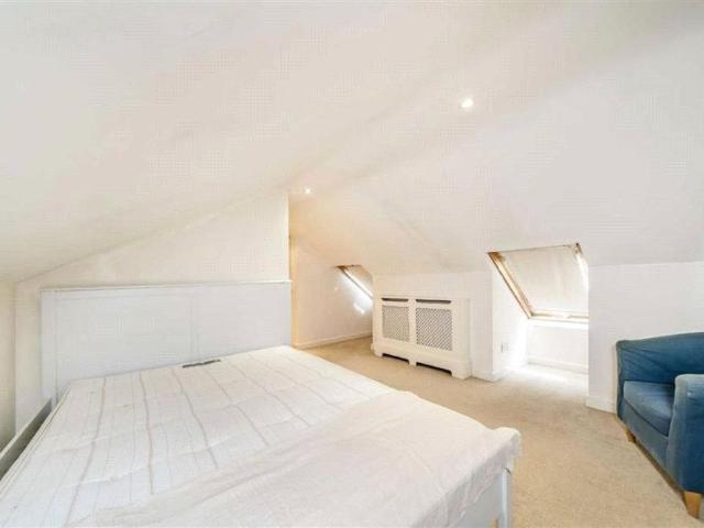 House for rent in London Borough of Richmond upon Thames, Greater London