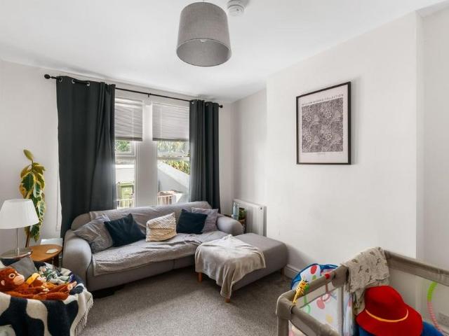House for rent in Mount Wise