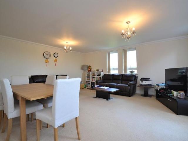 House for rent in West Wickham, Greater London