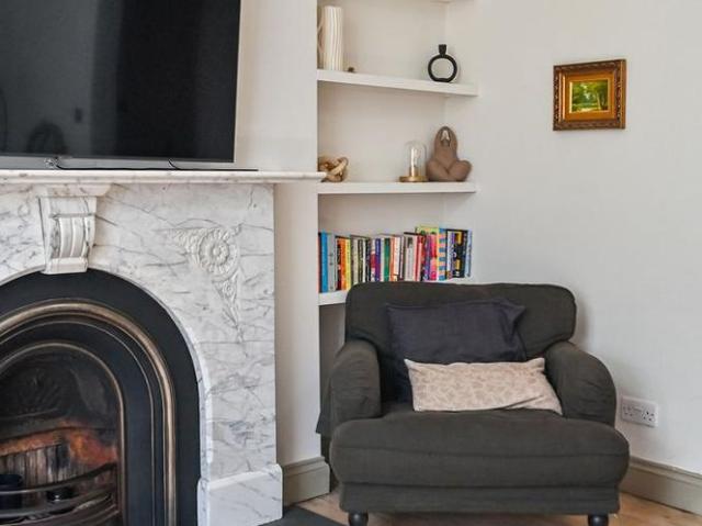 House for rent in Angel, Greater London