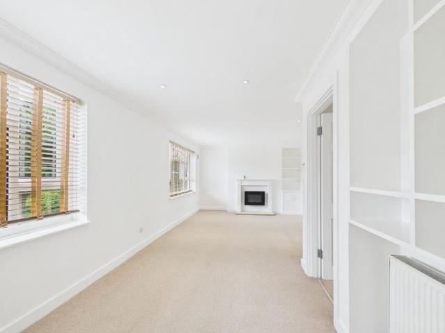 House for rent in Bennetts End, Pouchen End
