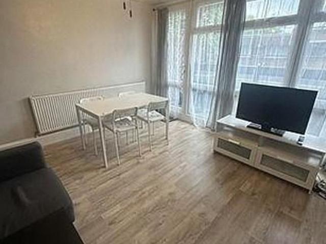 House for rent in Nine Elms, Greater London
