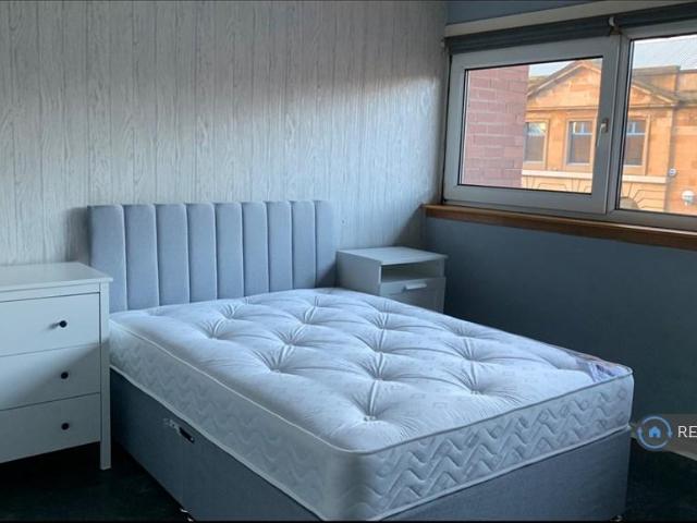 Flat for rent in Oakbank, Glasgow