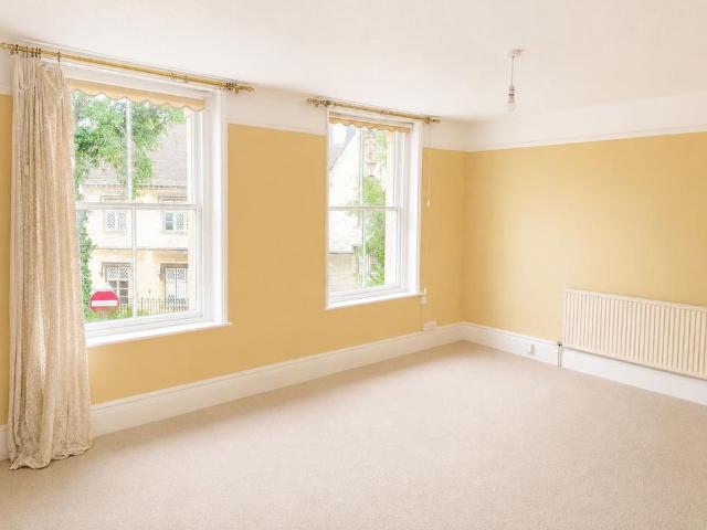 House for rent in Stroud, School House