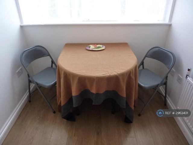 House for rent in Barnsbury, Greater London