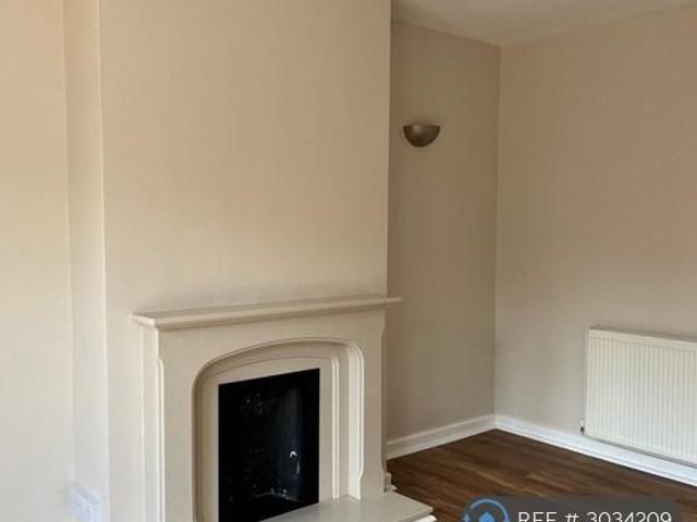 House for rent in The Wells, Surrey
