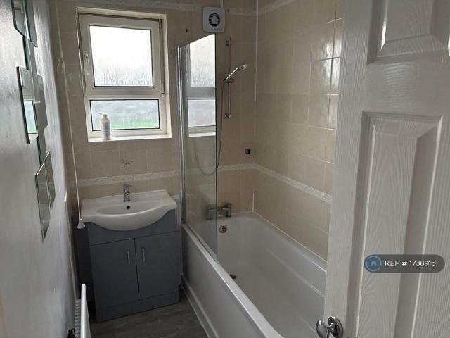 Flat for rent in Sutton Coldfield, Isle Of Man