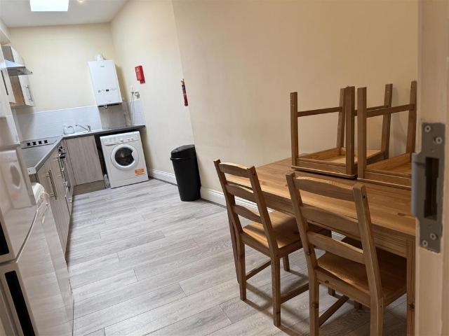 Flat for rent in Elswick, Newcastle upon Tyne