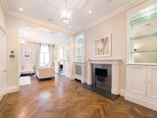 House for rent in Victoria, Greater London