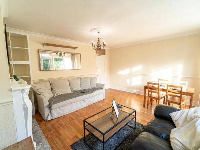 Flat for rent in Fulham, Greater London