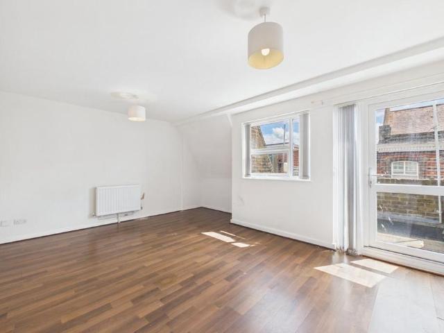 House for rent in Maidenhead