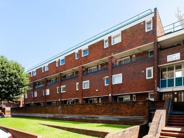 Flat for rent in Old Ford, Bow