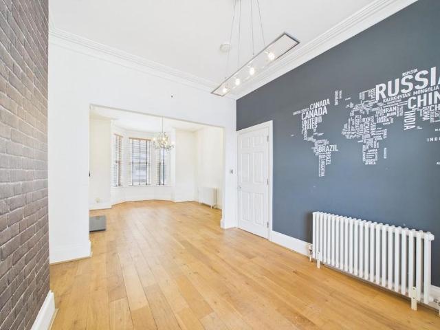 House for rent in Mount Wise