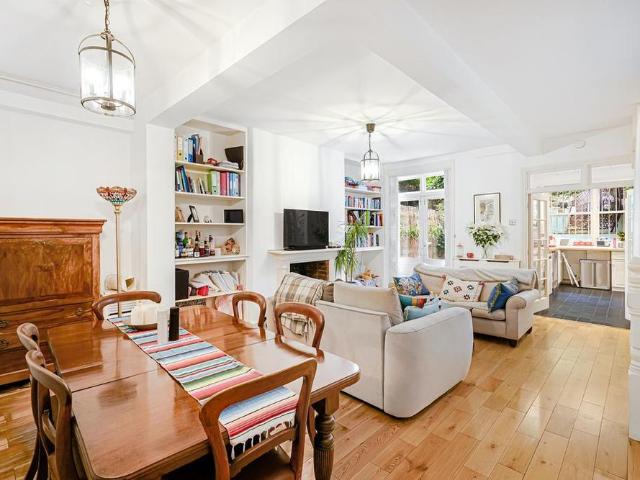 House for rent in Earl's Court, Greater London