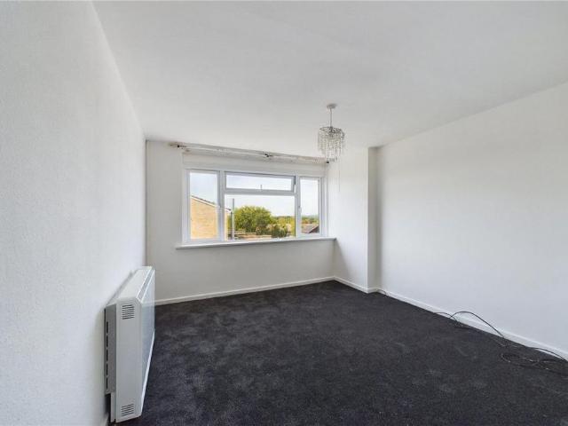 House for rent in Gossops Green, Crawley